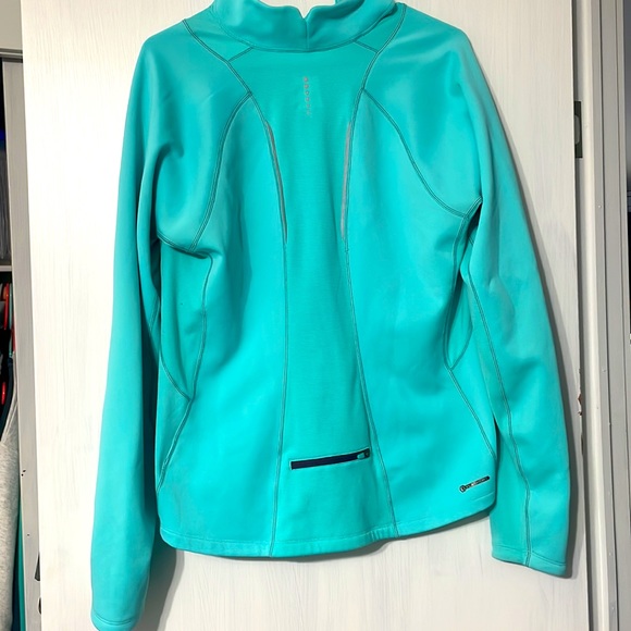 Women’s North Face Pull Over - Picture 2 of 2